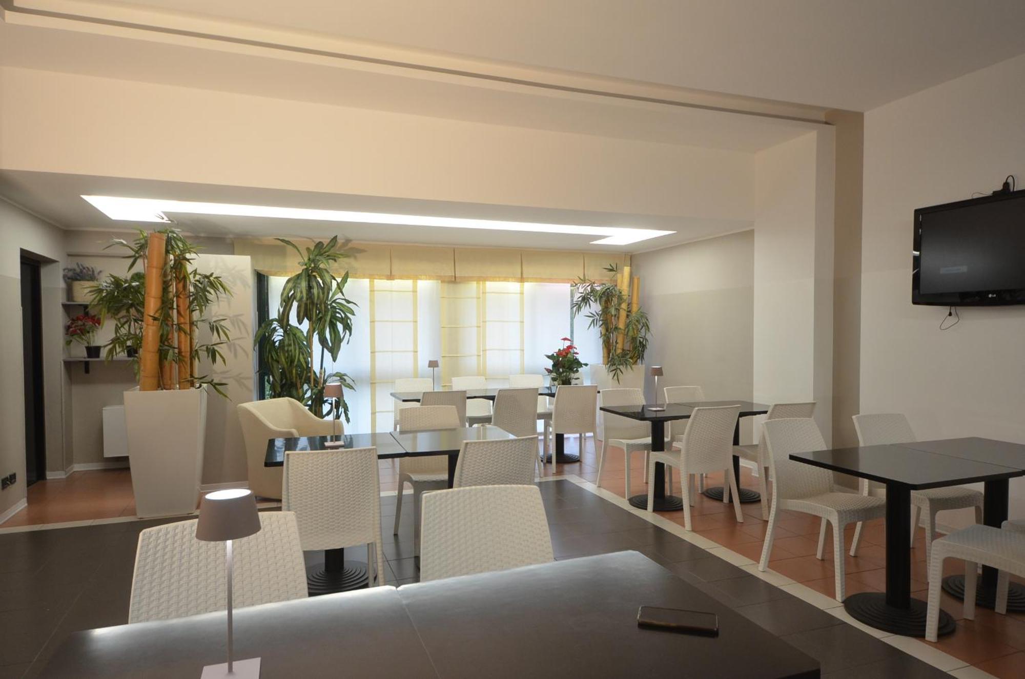 ורג'אטה Green Hotel Motel מראה חיצוני תמונה