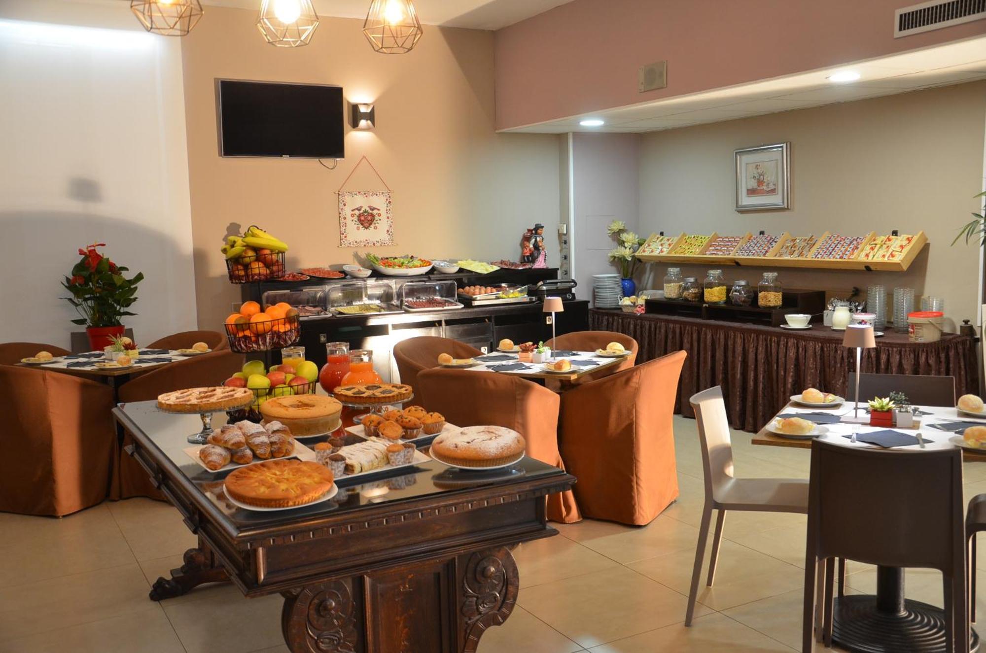 ורג'אטה Green Hotel Motel מראה חיצוני תמונה
