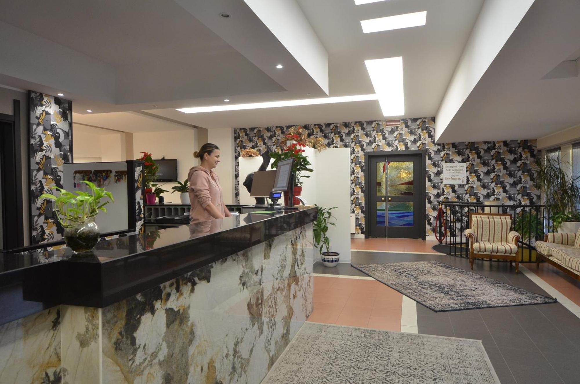 ורג'אטה Green Hotel Motel מראה חיצוני תמונה