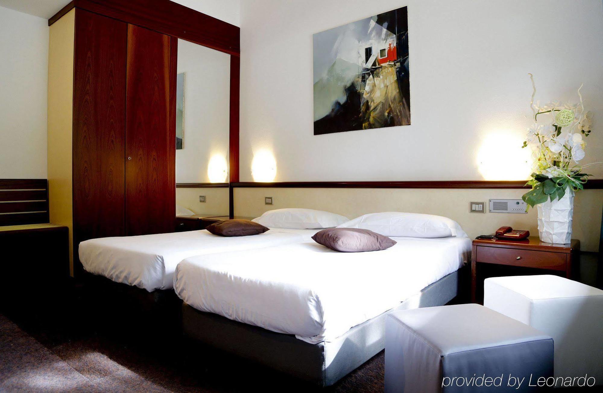 ורג'אטה Green Hotel Motel מראה חיצוני תמונה